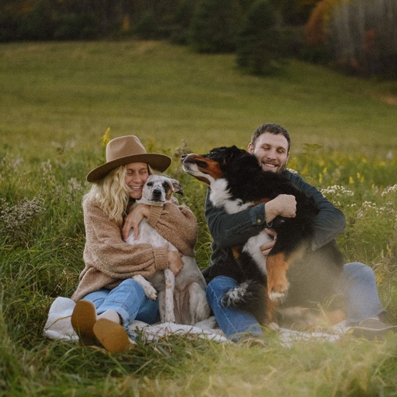 Meet your Posher, Hannah - Picture 7 of 12